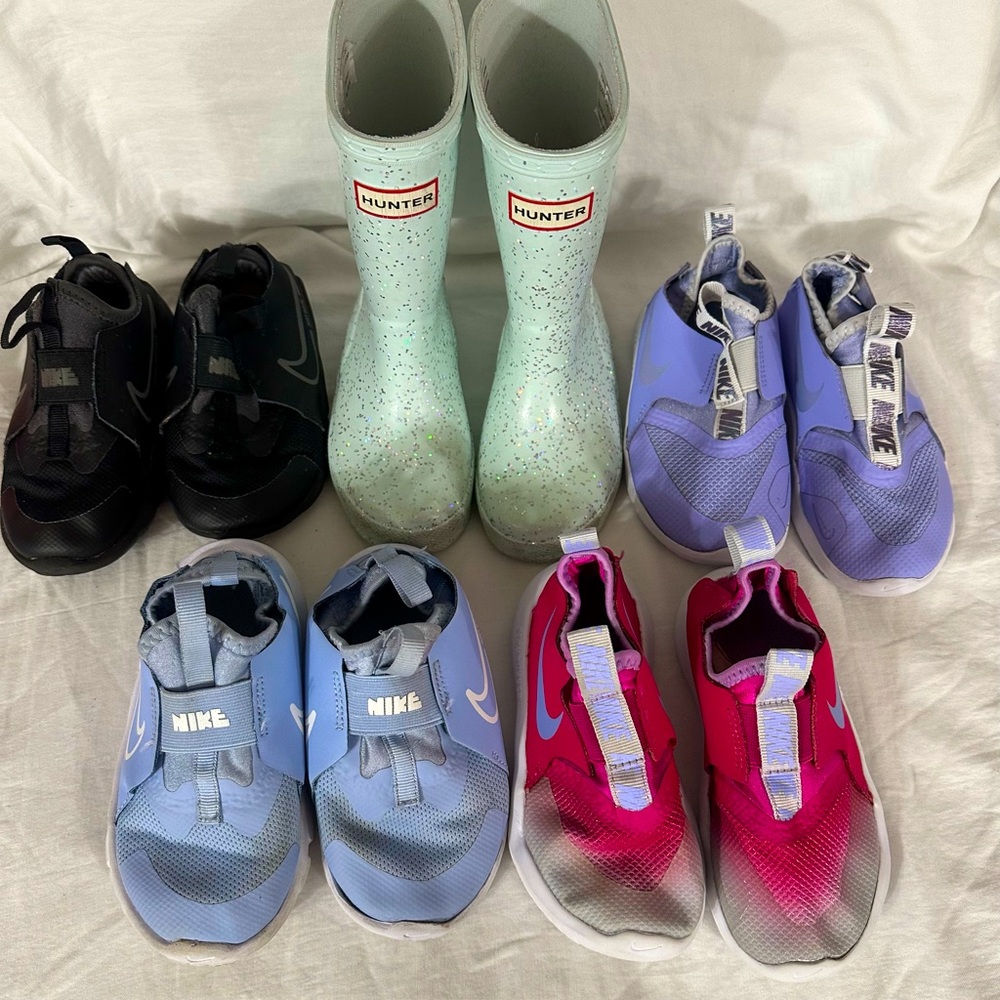 Toddler Girl’s Nike Sneakers & Hunter Boots size 9